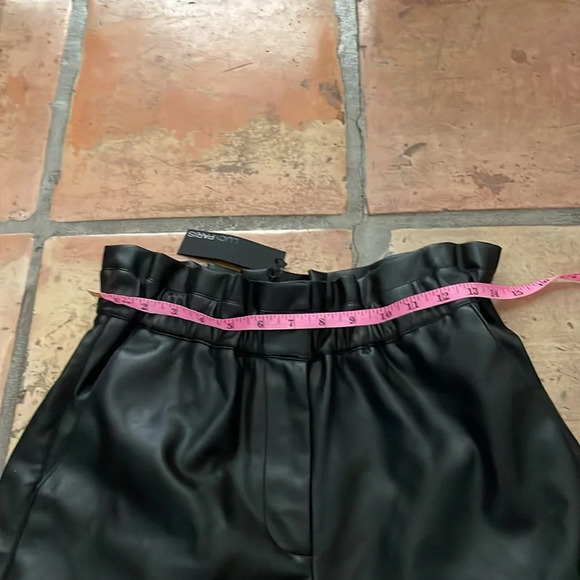 New ✨ LUCY PARIS Faux Leather Paperbag Short Size S Black MSRP$68 - Picture 4 of 11